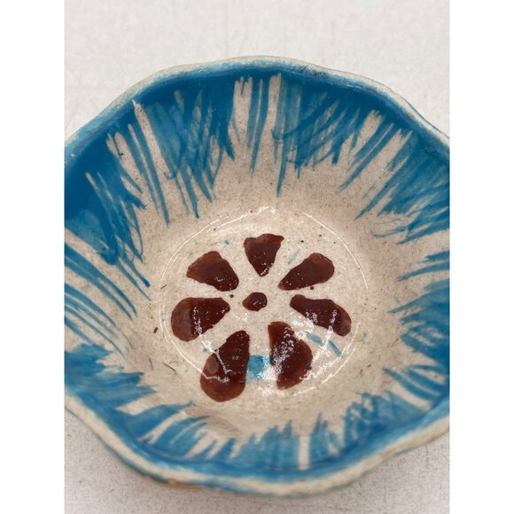 Handcrafted Vintage Ceramic Trinket Dishes Floral Design Scalloped Edge 2.25x1" - Picture 6 of 8